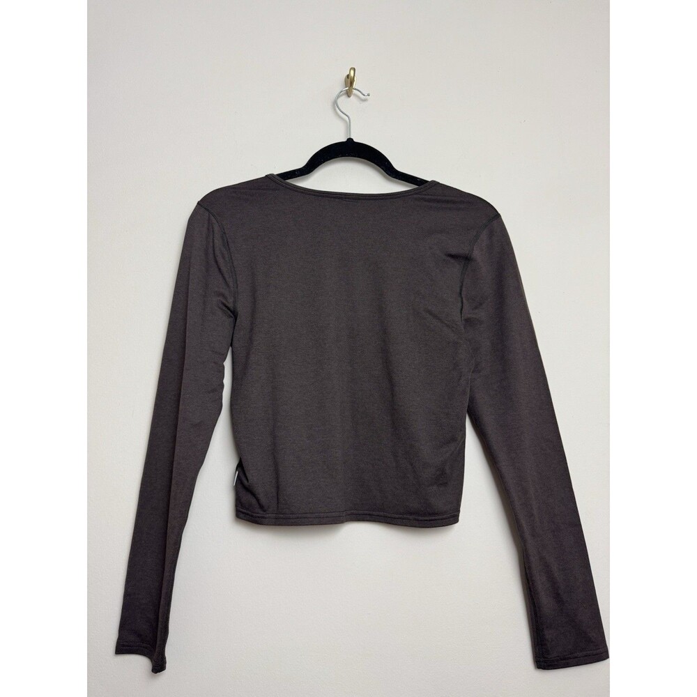 Vuori Womens Long Sleeve Halo Top Size Small Stretch Brown Button - Picture 2 of 6